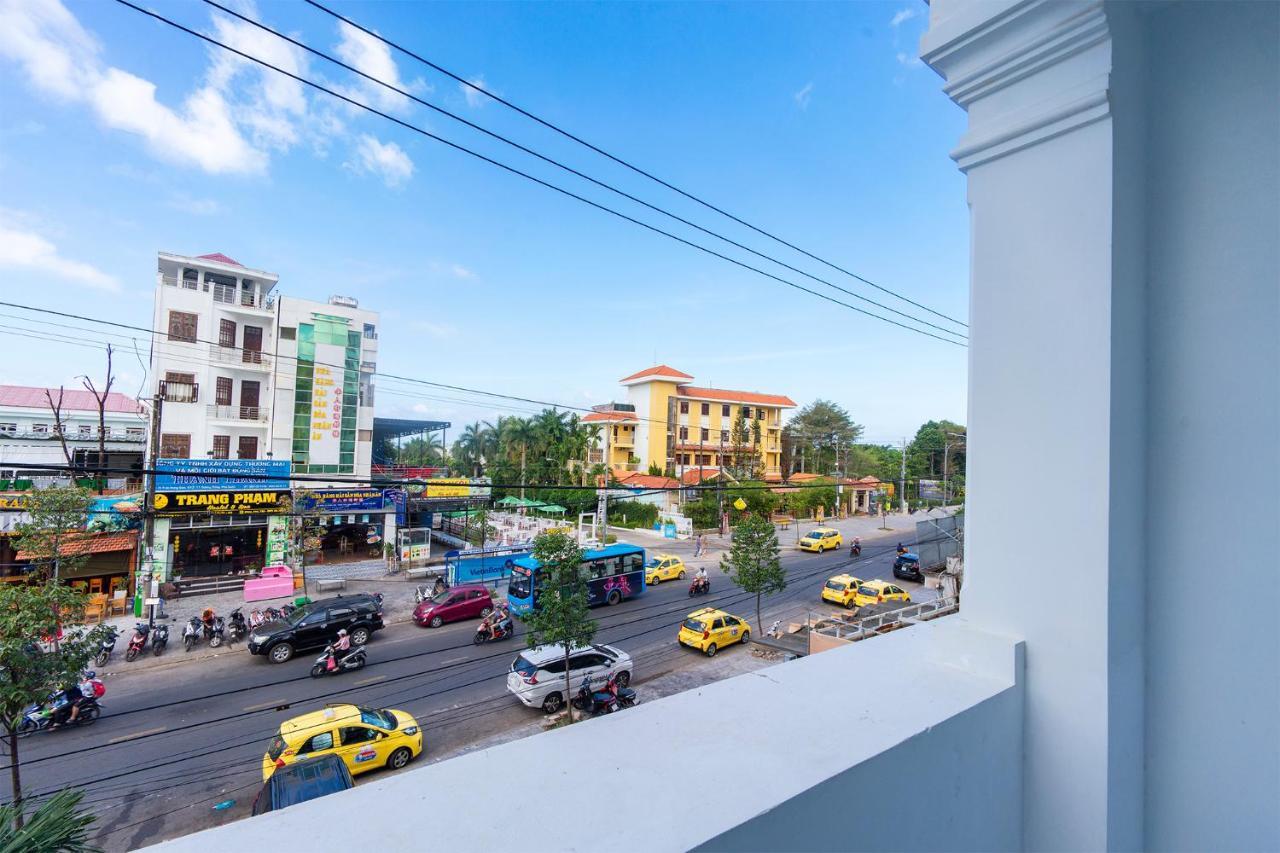 Galaxy Hotel Phú Quốc Exterior foto